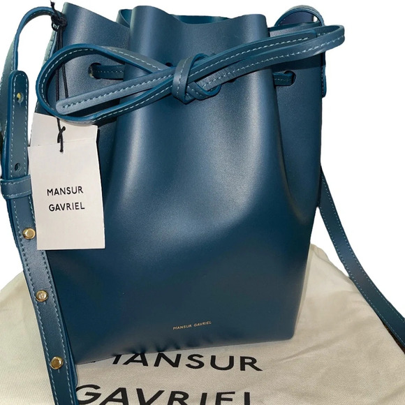 NWT Mansur Gavriel *MIDNIGHT BLUE* Mini Calf Leather Bucket Bag - Picture 2 of 13
